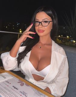 Adeta bir zevk fırtınası Rojda