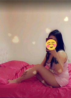 Azgın ve deli dolu Yeliz