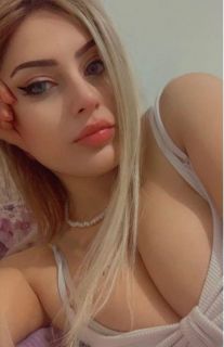 Baştan çıkartacak Aleyna