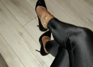 Buyurun Alev Ateşle ihtiras alevinde yanın!!!!