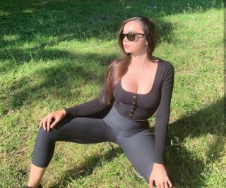 Çılğın escort Yasemin