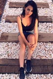 Çılğın escort Yasemin