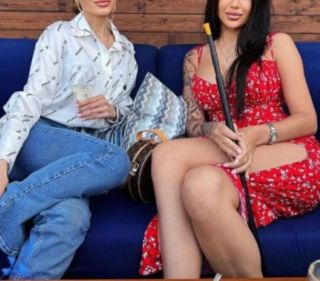 Deneyim dolu bir bayan Eva