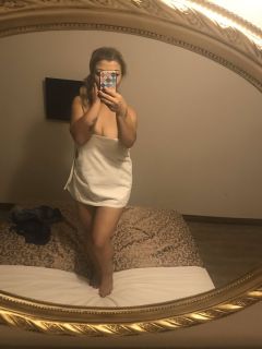 Duygusal ve ihtiraslı bir bayan Hacer