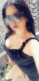 Esmer balık etli bayan Asilay