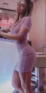 Esmer tenli güzel Buse