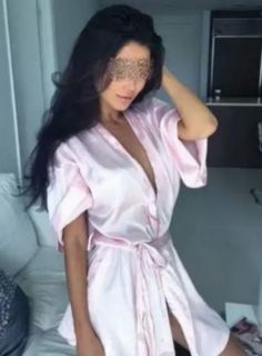 Eve gelerek Gecenize Işık Tutan Adana Escort Bayan Hale