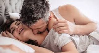 Evli Çiftlerden Seks Hayatı