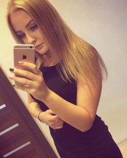 Fiziği çok seksi olan Arzu