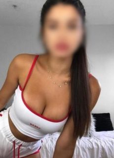 Genç Escort Yağmur Konyada  Sizi Bekliyor