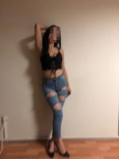 Gerçek anlamda bir escort Jülide
