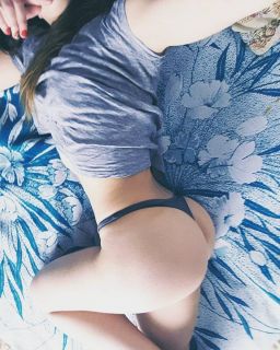 Güzel kızlar acımasız seks istiyor!