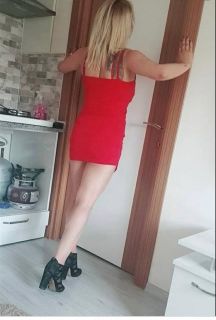 Her pozisyonda seks yapacak Ayşenur