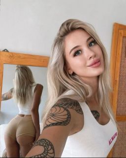 Heyecan verici bir hatun Galina