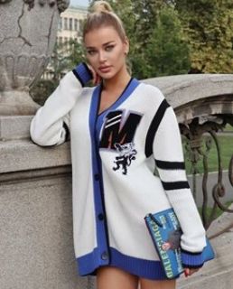 Isırılacak kadar tatlı dudaklı Tanya