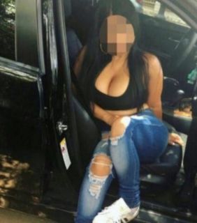 İştah Açan Vücuda Sahip Esmer Güzellik Burçin