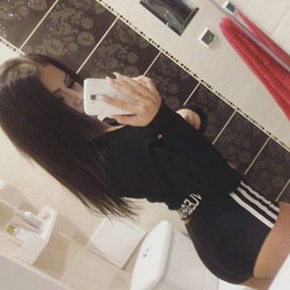 Kendi cazibesiyle can yakan Sevgi