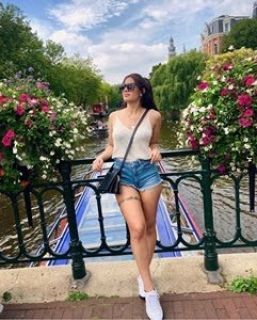 Konfora önem veren escort Sema