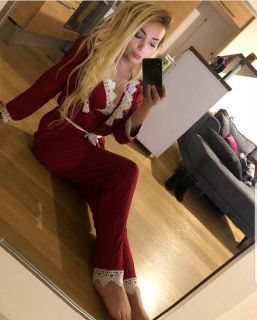 Konyanın Farklı Bayanı Melek