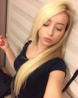 Konyanın Farklı Bayanı Melek