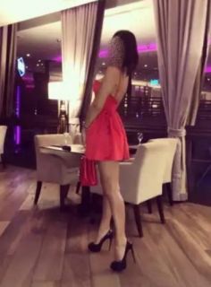 Oldukça farklı bir güzelliyi olan Polyana