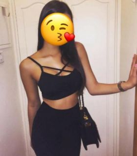 Özel bir kadınla özel dakikalar geçiren Bahar