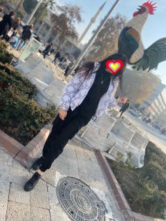 Romantik mekanlarda bulunmayı seven Selenge