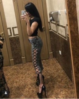 Şeffaf tarzde seks veren Özge