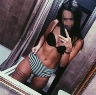  Şehvetli bakışlarımla sizleri mest edecek Bahriye