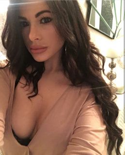 Seksde bir numara sınırsız escort Melis