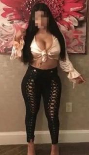 Seksi vücutlu escort Hazal