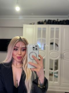 Sekste en cesur ve lezzetli Peri