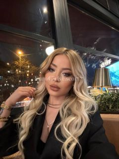 Sekste en cesur ve lezzetli Peri