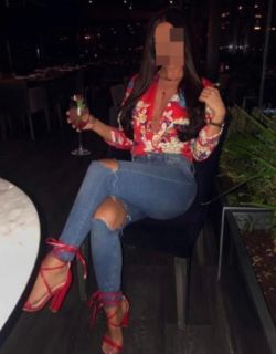 Sempatik ve seksi bayan Aysel