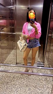 Sevişmenin tadını çıkararak Sena