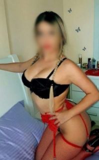 Sıcak kanlı ateşli bayan Feyza