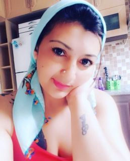 Sinop Türbanlı Kaprissiz Bayan Derin