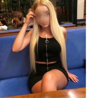 Tutkulu bir kız Ayşe