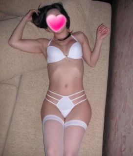 Yalnız Yaşayan Esmer Escort Yağmur