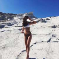 Baş döndürücü bir seksiliğe sahip Havin