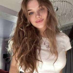 Azgın ve bakımlı Mariya