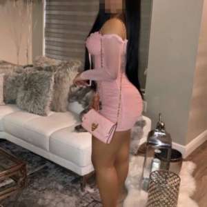 Bedenine aşık olacağınız Nihal