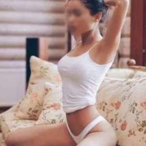 Dost Canlısı minyon Escort İpek