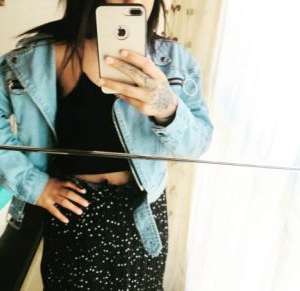 Erkeklerine bu yönde destek veren Asude