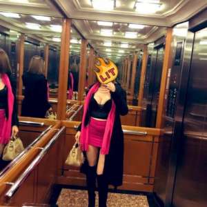 Çeşitli fanteziler yapan Nil