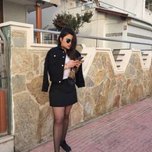 Gerdek gecesine girilmiş kadar heyecanlanan Ayça