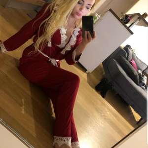 Konyanın Farklı Bayanı Melek