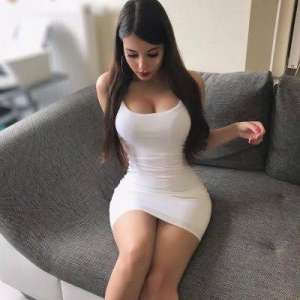 Macera içinde sizi rahatlatacak Ayşe