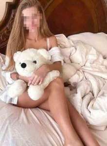 Mükеmmеl vücut ölçülü Elena