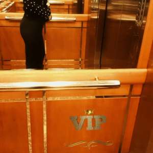 Rahatına çok düşkün Asude